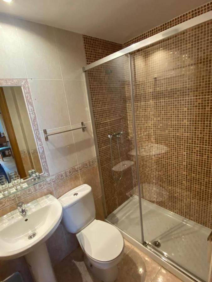 Hostal Guerra Madrid Exteriör bild