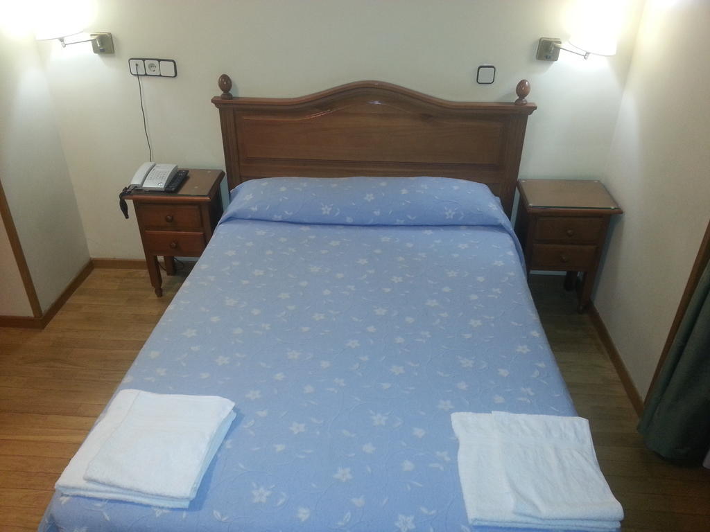 Hostal Guerra Madrid Rum bild